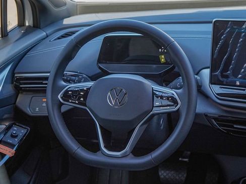 New 2025 Volkswagen ID.4 Pro RWD image 17