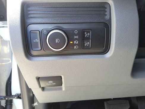New 2026 Ford F550 2WD Regular Cab Super Duty image 7