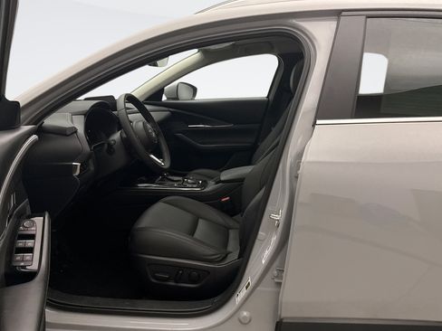 Used 2025 MAZDA CX-30 AWD 2.5 S w/ Preferred Package image 8