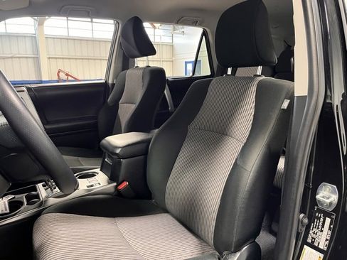 Used 2024 Toyota 4Runner SR5 image 22