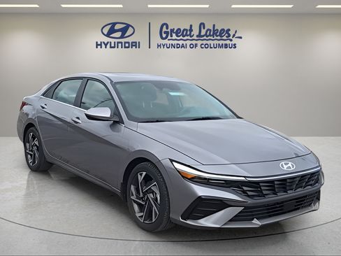 Used 2024 Hyundai Elantra SEL w/ Convenience Package FWD image 7