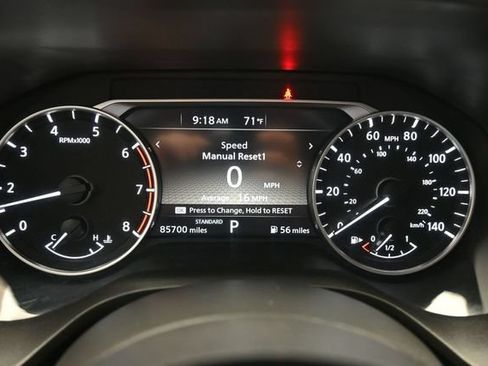 Used 2023 Nissan Rogue SV FWD image 39