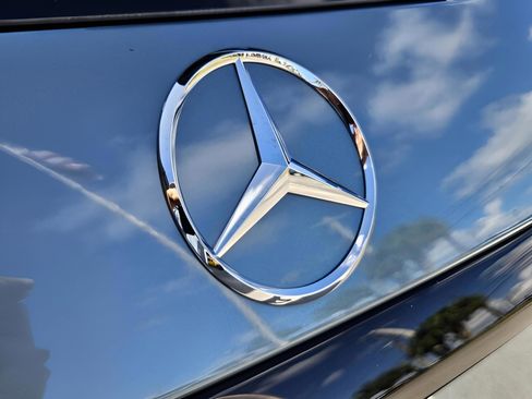 New 2026 Mercedes-Benz GLC 300 image 41