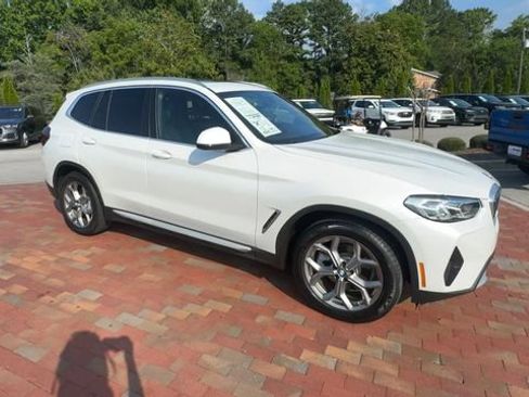 Used 2024 BMW X3 sDrive30i w/ Convenience Package RWD image 4