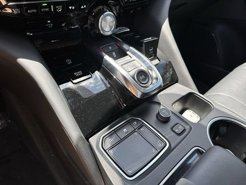 Used 2024 Acura MDX w/ Technology Package FWD image 52