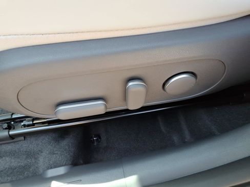 New 2026 Hyundai Kona SEL Premium FWD image 8