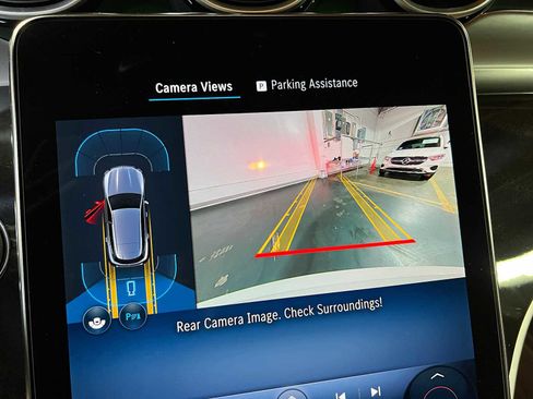 Used 2025 Mercedes-Benz GLC 300 GLC 300 image 39