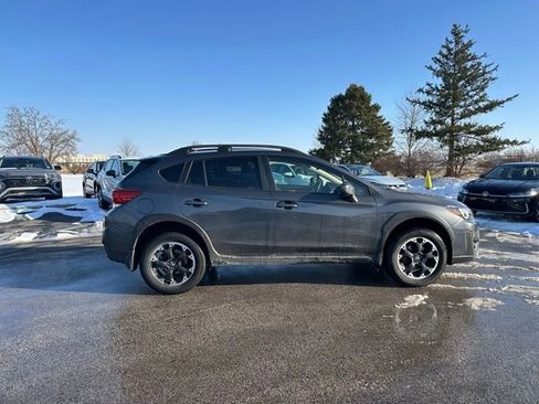 Used 2022 Subaru Crosstrek 2.0i Premium w/ Popular Package #4 image 8