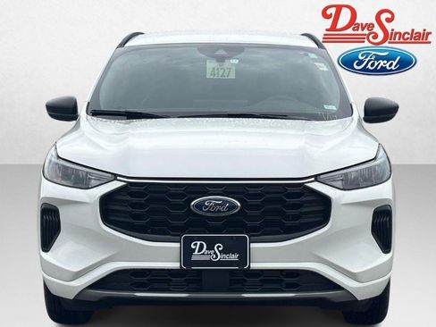 Used 2023 Ford Escape ST-Line w/ Tech Pack #1 image 2