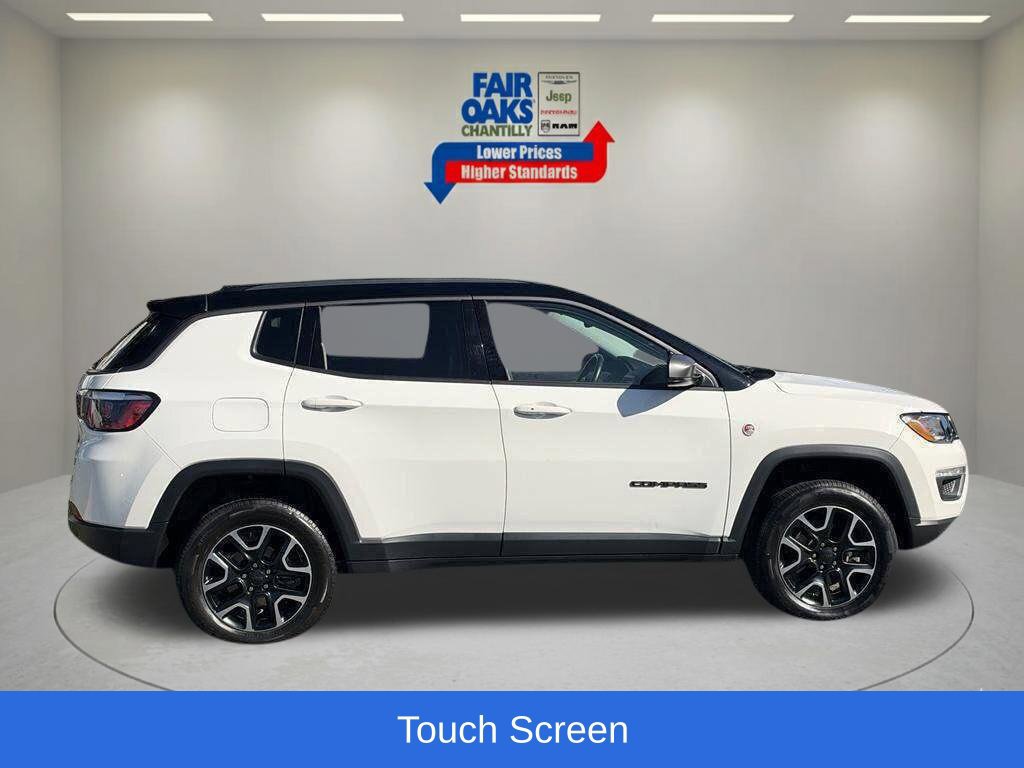 Used 2019 Jeep Compass Trailhawk w/ Leather Interior Group AWD/4WD image 7