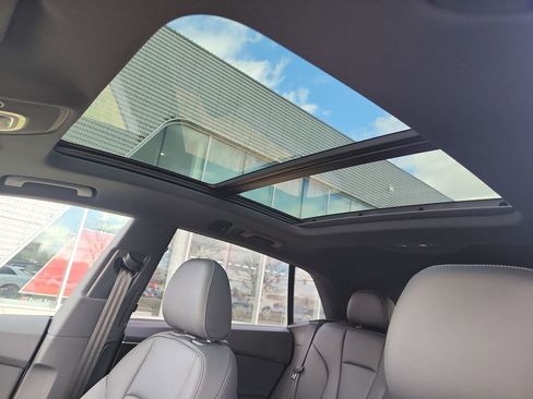 New 2026 Audi Q8 Premium Plus image 18