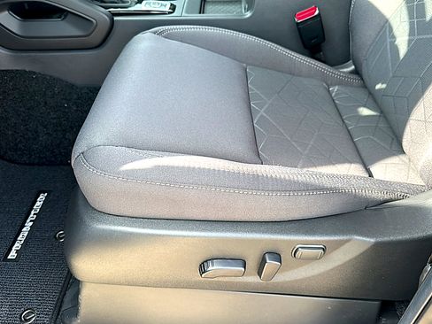 New 2026 Nissan Frontier SV w/ SV Convenience Package image 12