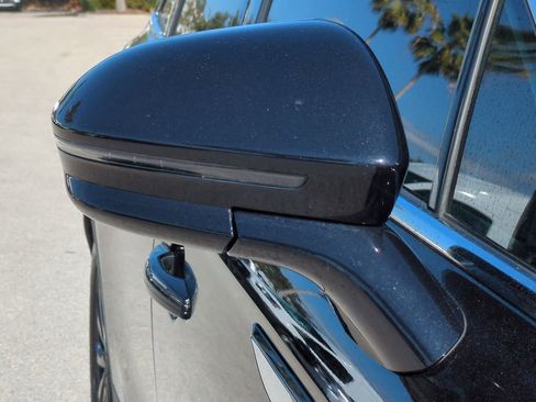 Certified 2023 Lincoln Nautilus Reserve w/ Monochromatic Package image 12