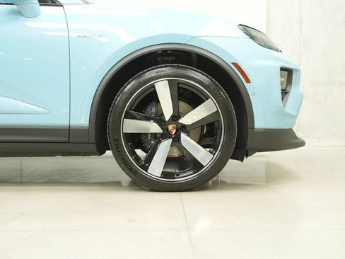 New 2026 Porsche Macan 4 Electric AWD/4WD image 40