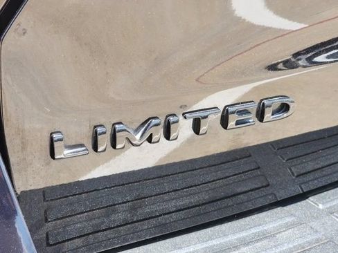 Used 2023 Ford Expedition Limited RWD image 12
