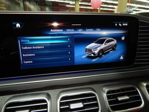 Used 2024 Mercedes-Benz GLE 53 AMG 4MATIC Coupe image 34