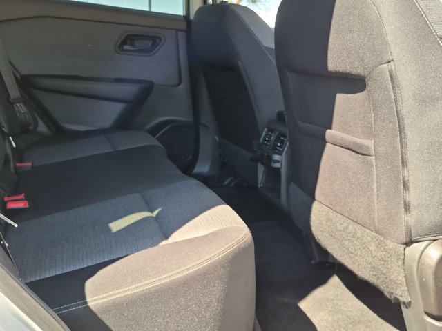 Used 2021 Nissan Rogue S FWD image 26