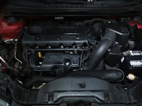 Used 2010 Kia Forte SX image 36