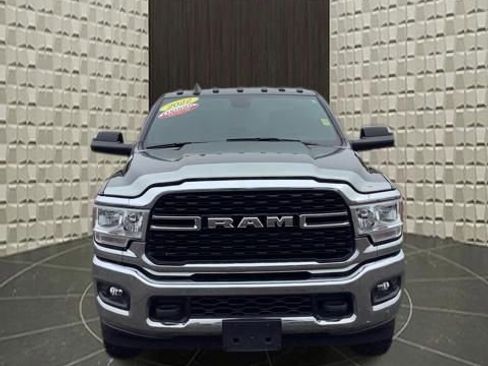 Certified 2022 RAM 2500 Big Horn w/ Level A Equipment Group image 13