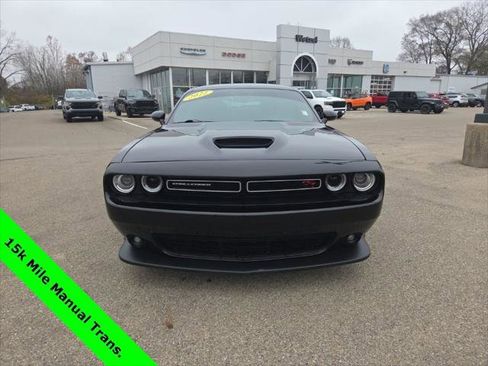 Certified 2022 Dodge Challenger R/T image 2