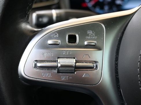 Used 2019 Mercedes-Benz S 560 4MATIC Coupe image 24