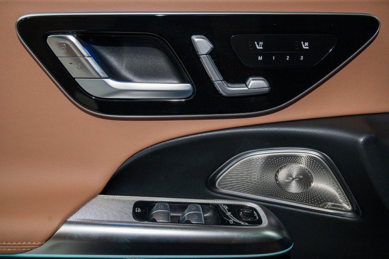 New 2027 Mercedes-Benz E 450 4MATIC Sedan image 19
