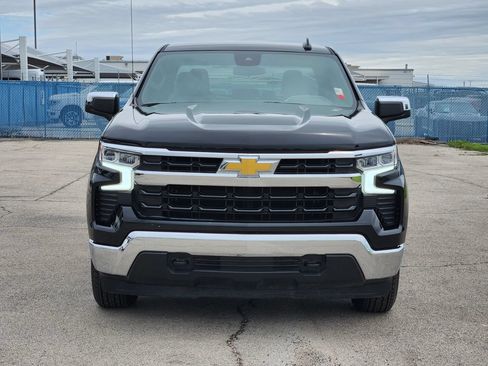 Certified 2025 Chevrolet Silverado 1500 LT AWD/4WD image 2