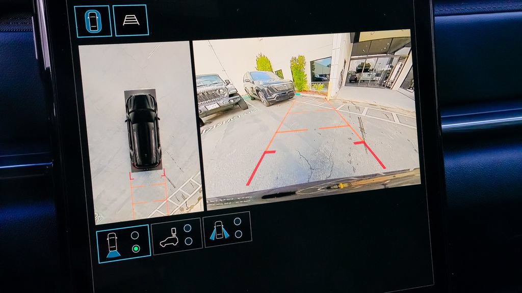 New 2027 GMC Terrain AT4 w/ Technology Package II AWD/4WD image 24