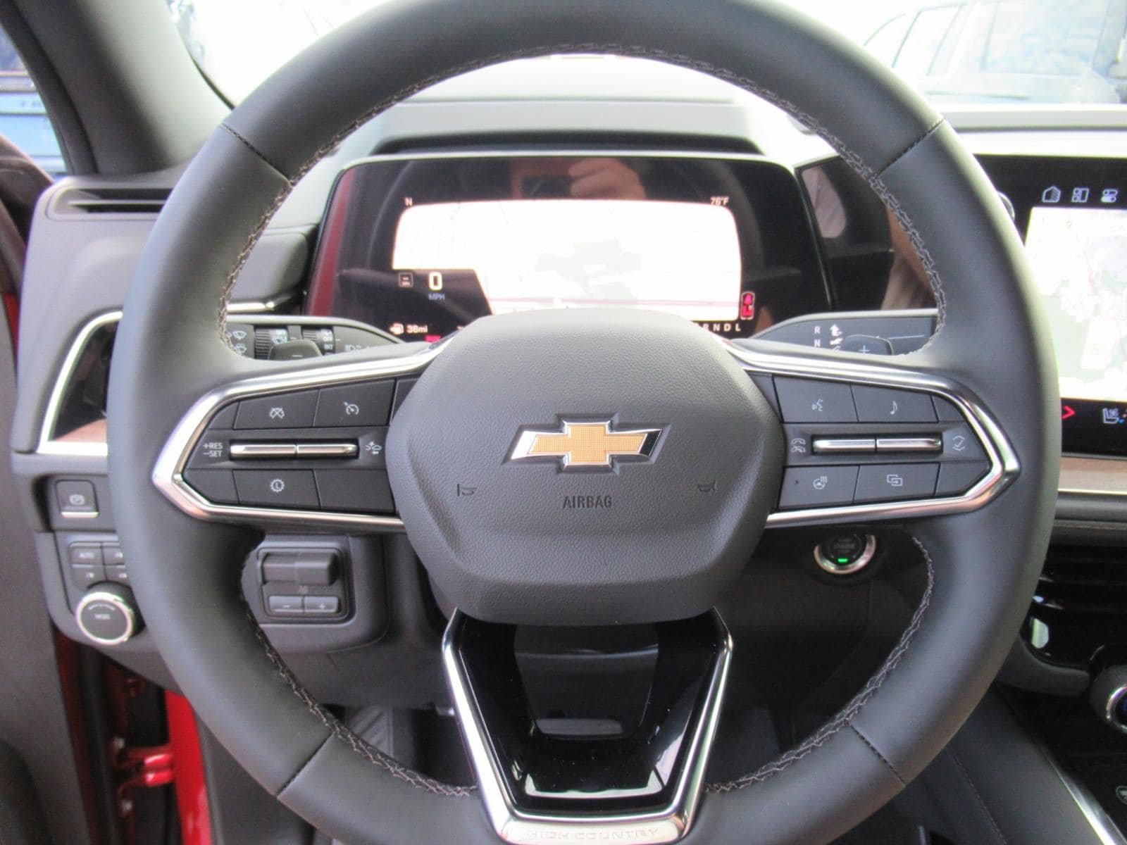 New 2026 Chevrolet Tahoe High Country w/ Sun And Tow Package AWD/4WD image 24