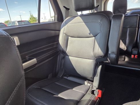 Certified 2023 Ford Explorer Limited w/ Limited Technology Package AWD/4WD image 12