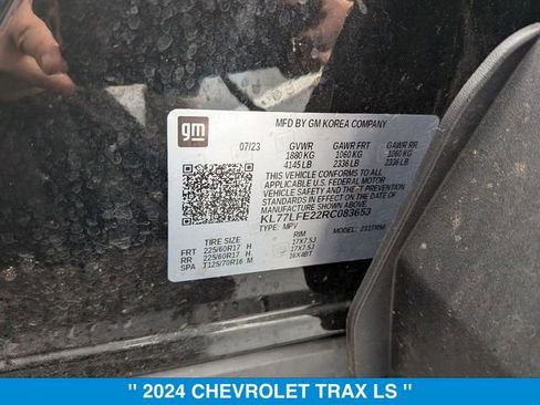 Certified 2024 Chevrolet Trax LS w/ LS Convenience Package image 37