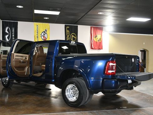 Used 2021 RAM 3500 Limited AWD/4WD image 92