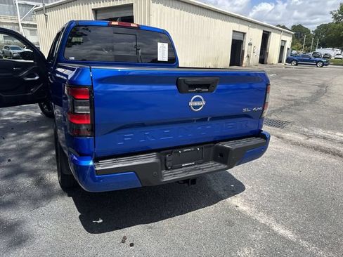 Used 2025 Nissan Frontier SL AWD/4WD image 36