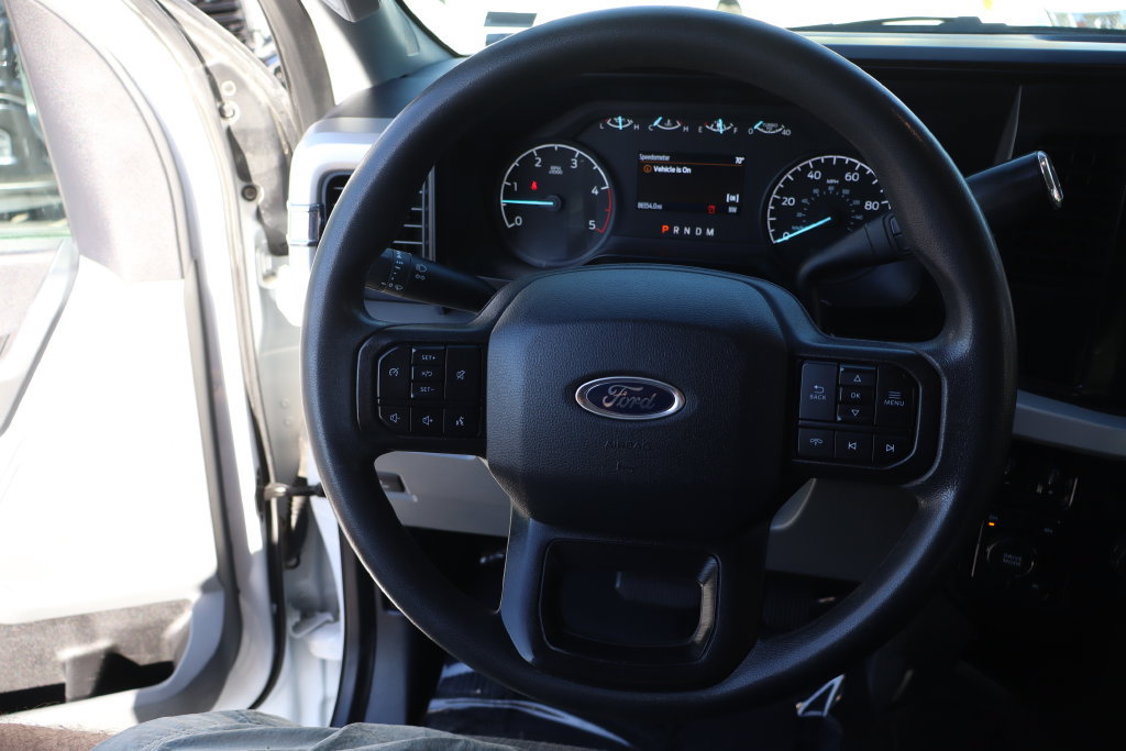 Used 2024 Ford F350 XLT AWD/4WD image 24