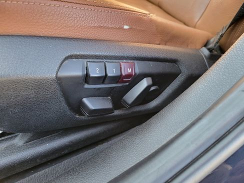 Used 2013 BMW 328i xDrive Sedan image 16