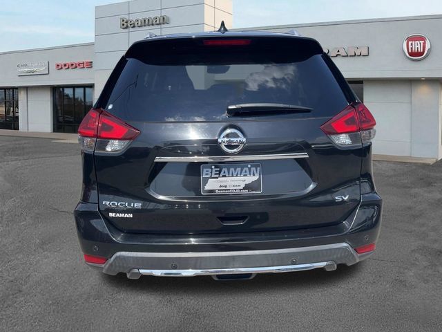 Used 2020 Nissan Rogue SV FWD image 4