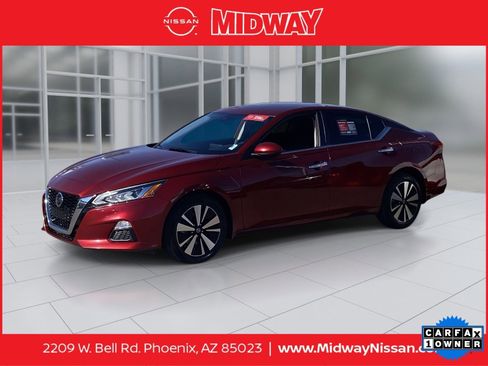 Certified 2022 Nissan Altima 2.5 SV image 1