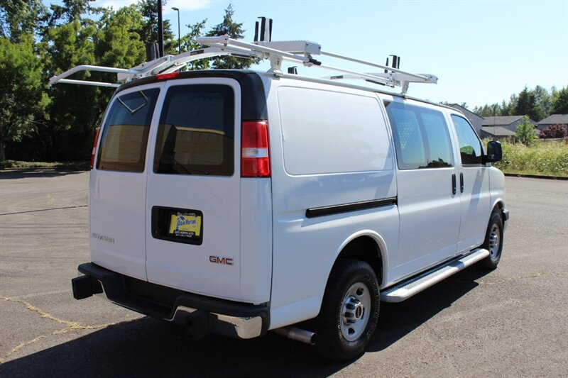 Used 2020 GMC Savana 2500 w/ Driver Convenience Package RWD image 4