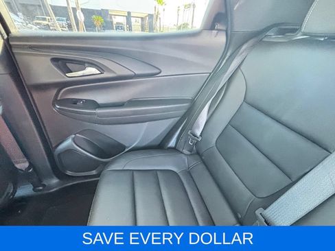 Used 2022 Chevrolet TrailBlazer ACTIV w/ Technology Package AWD/4WD image 19