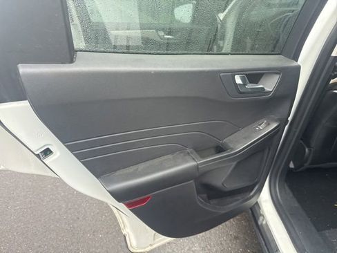 Used 2022 Ford Escape SEL AWD/4WD image 23
