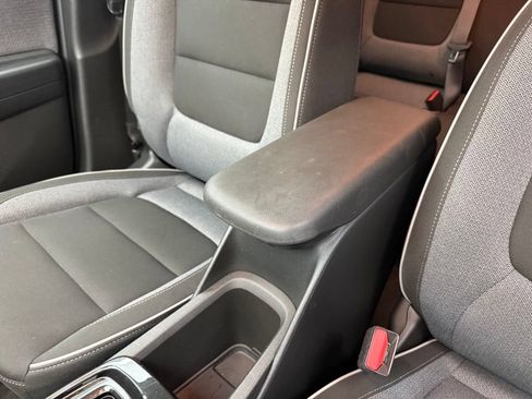Used 2024 Chevrolet TrailBlazer LT w/ LT Cold Weather Package AWD/4WD image 24