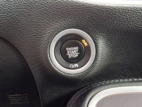 Used 2021 Dodge Challenger SXT w/ Driver Convenience Group AWD/4WD image 21