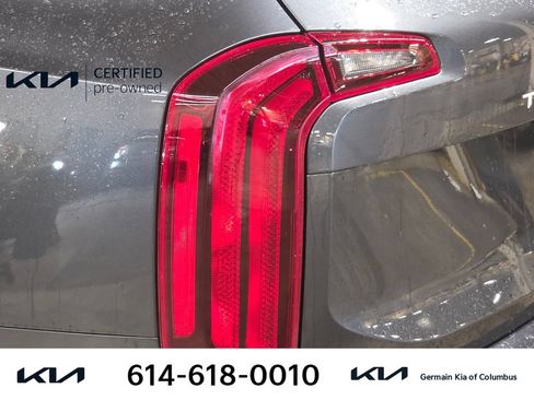 Certified 2024 Kia Telluride S w/ S Sunroof Package AWD/4WD image 15