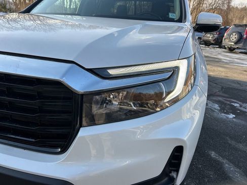 Certified 2023 Honda Ridgeline RTL-E image 9