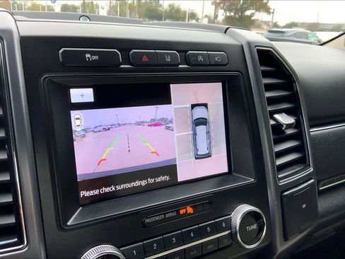 Used 2020 Ford Expedition Platinum image 29