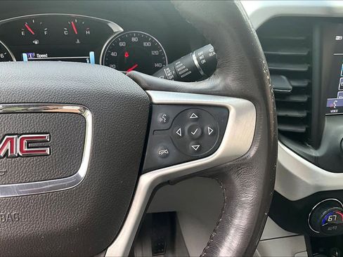 Used 2019 GMC Acadia SLT FWD image 24