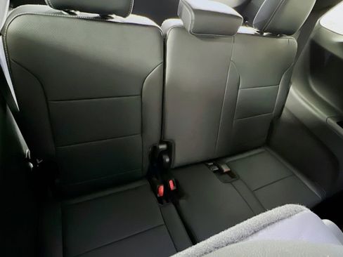 New 2026 Chevrolet Traverse LT w/ LPO, Floor Liner Package image 27