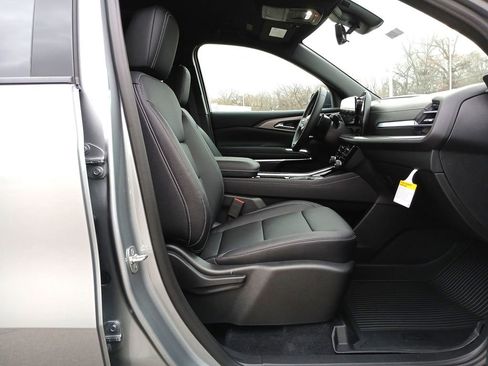 New 2026 Chevrolet Traverse LT w/ Driver Confidence Package image 29