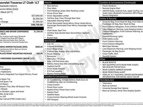 Used 2023 Chevrolet Traverse LT image 32