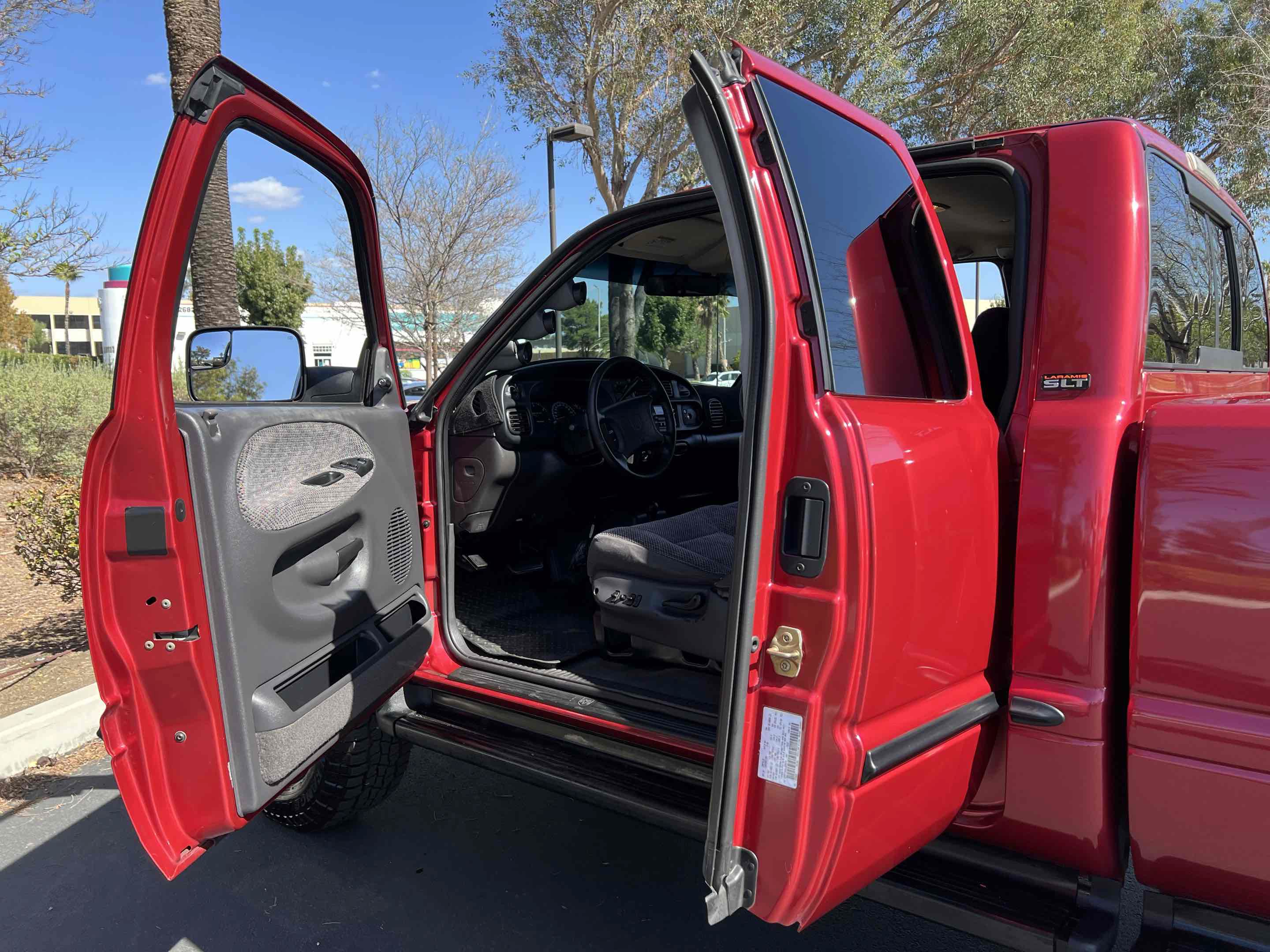 Used 1998 Dodge Ram 2500 Truck 4x4 Quad Cab image 53